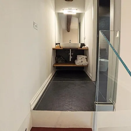 Costantinopoli 33 Grand * Neapol