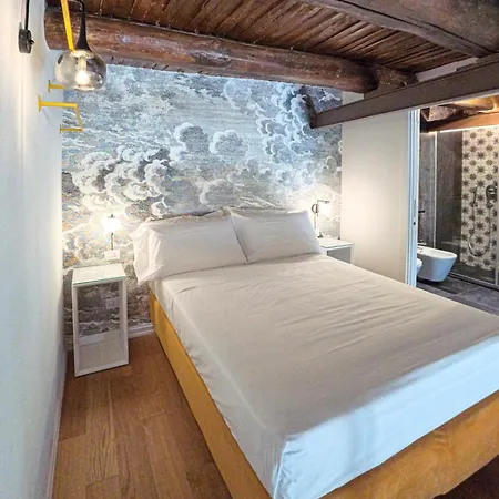 Costantinopoli 33 Grand *