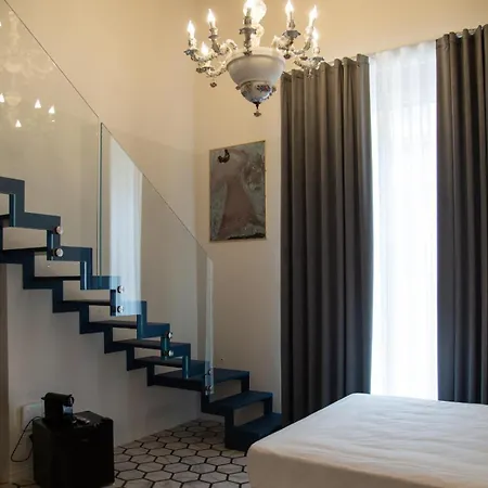 Costantinopoli 33 Grand *